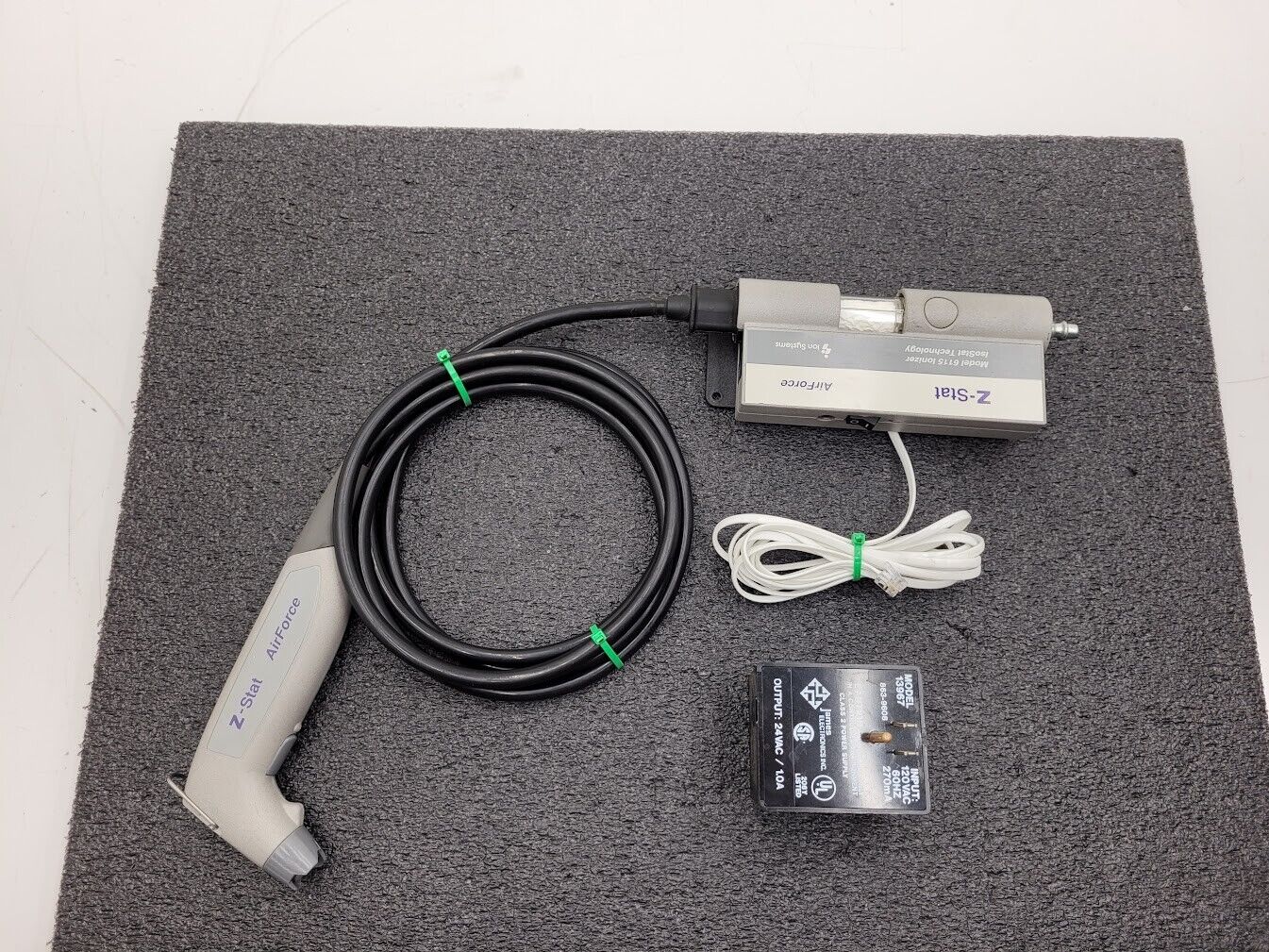 Ion Systems 6115 Z-Stat AirForce Ionizer IsoStat Technology Ionizing Air Blower