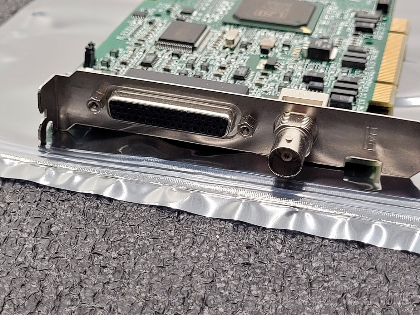 Matrox Meteor-II METEOR2/4 750-0201 Rev. A PCI Frame Grabber Card Working Pull