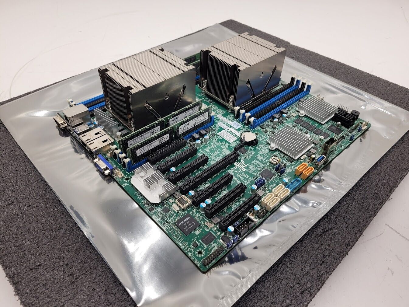 Supermicro X10DRH-CT Dual XEON E5-2620V3 64GB ECC Ram 10GbE E-ATX Motherboard