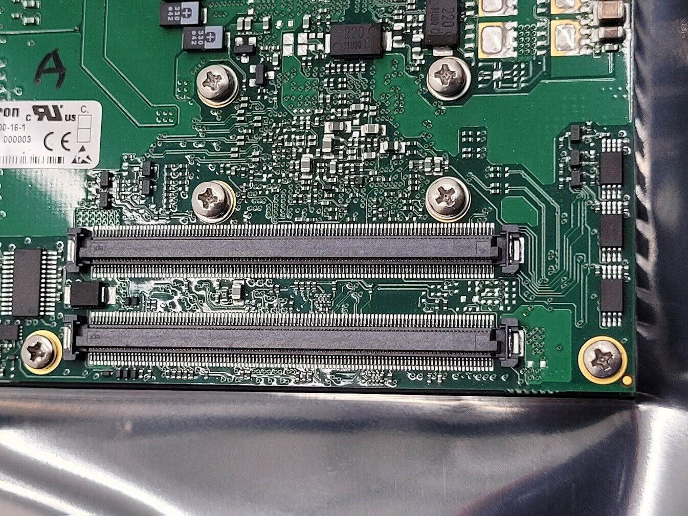 Kontron 38014-0000-16-1 COM Express COMe CHR6L111 Computer On A Board DDR3 B