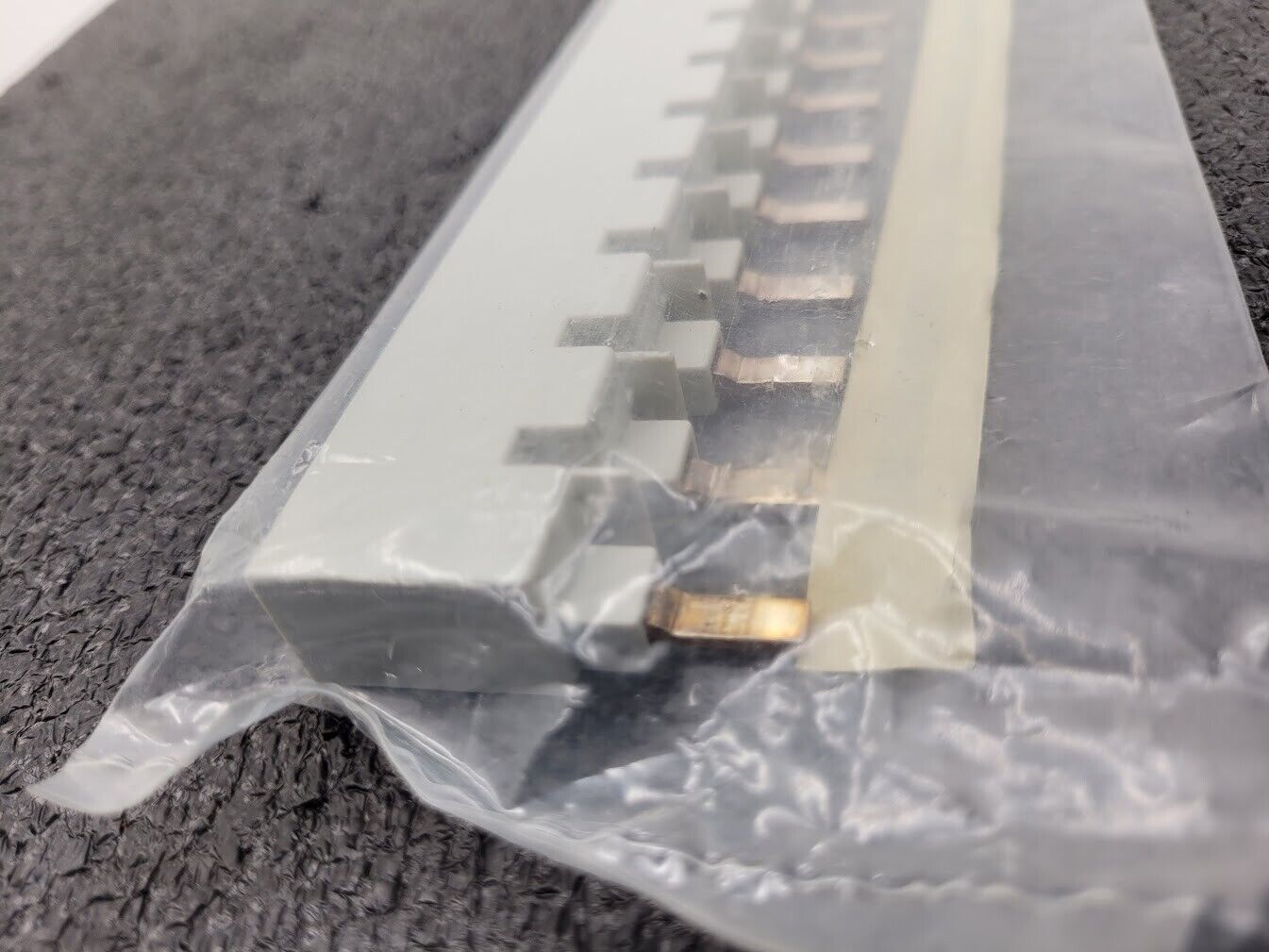 ABB 2CDL220489R1618 Busbar 2-Phase 18-Pole Terminal Block 16mm² PS 2/18/16 BP