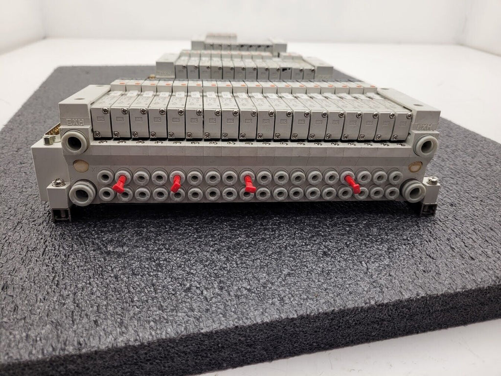 3x SMC Pneumatic Valve Block Solenoid Manifold 24VDC 38 Valves Total Lot D