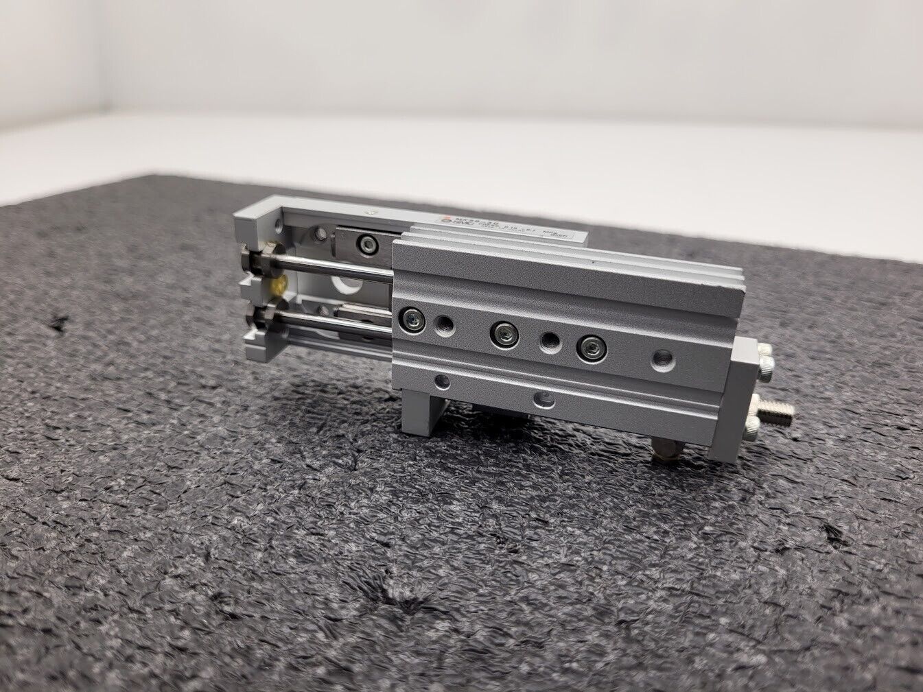SMC MXS6-30A Pneumatic Cylinder Linear Air Slide Table Actuator w/ Stops