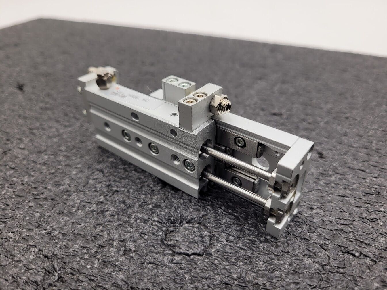 SMC MXS6-30A Pneumatic Cylinder Linear Air Slide Table Actuator w/ Stops