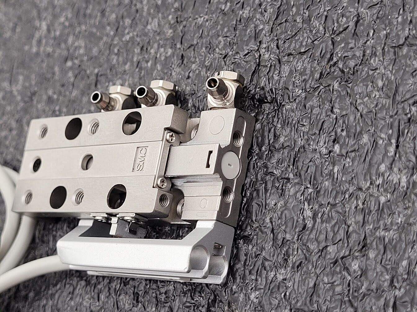 SMC 11-MXJ4-10 Slide Table Clean Room MXS/MXJ Guided Cylinder w/ D-M9N Sensor