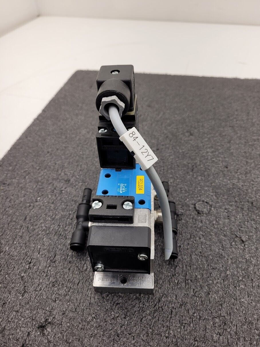 Festo Pneumatic Valve Block MN1H-5/2-D-1-FR-S-C -13 to 240 psi INPUT 159716