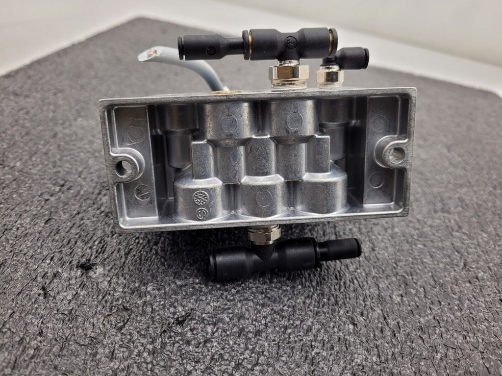 Festo Pneumatic Valve Block MN1H-5/2-D-1-FR-S-C -13 to 240 psi INPUT 159716