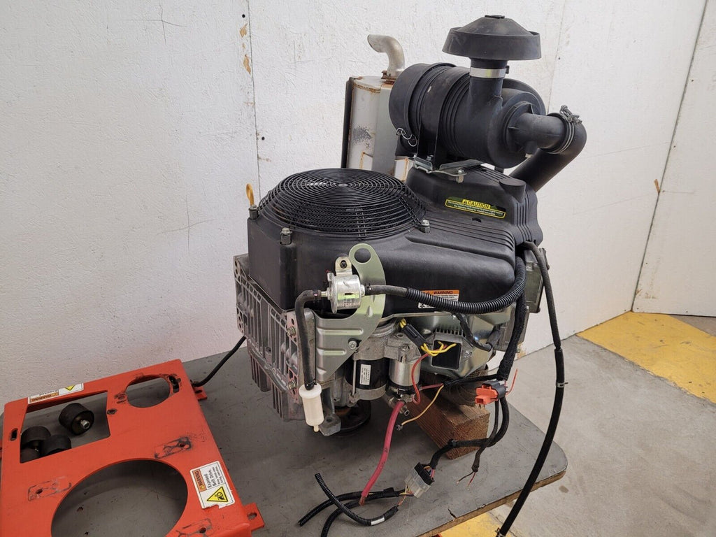 Vanguard Briggs & Stratton 993CC EFI37 37HP Vertical Shaft V-Twin Engine  200hrs