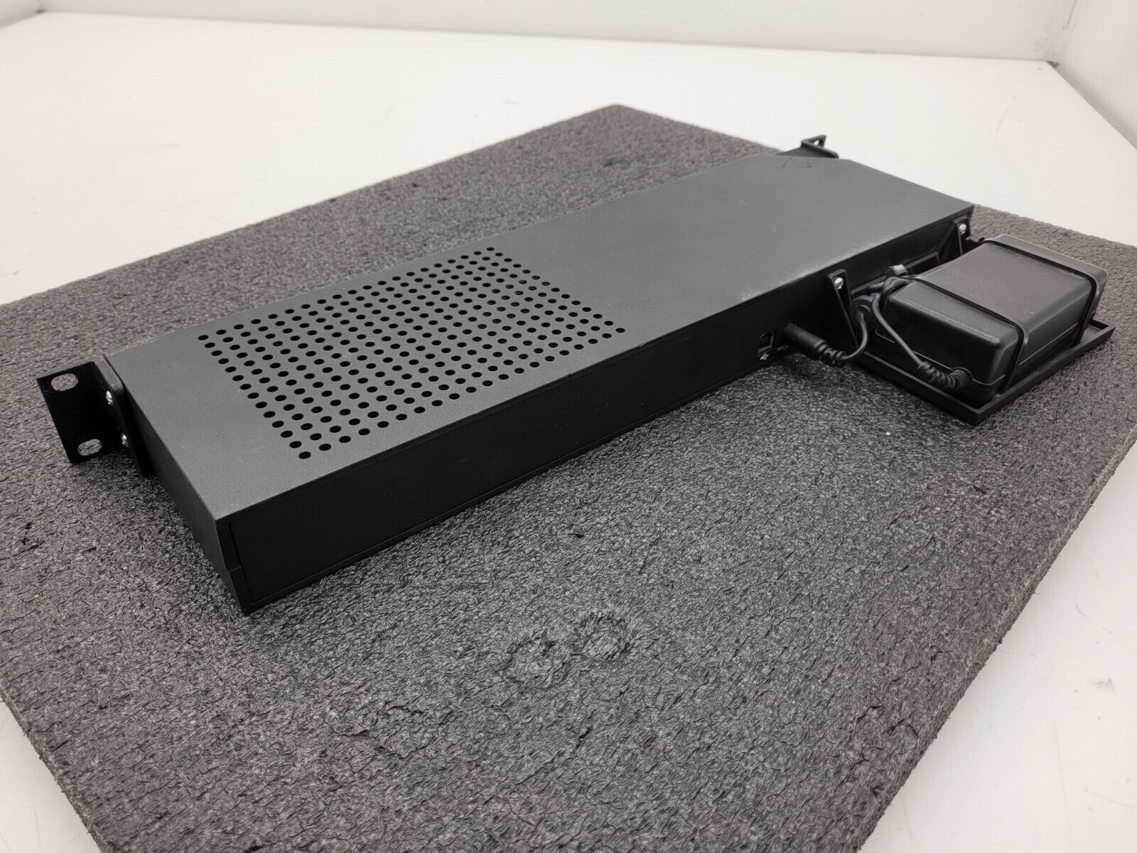 Inside Out EDGEPORT/416 DB-9 50000780-01 USB Multi-port Converter with USB Hub