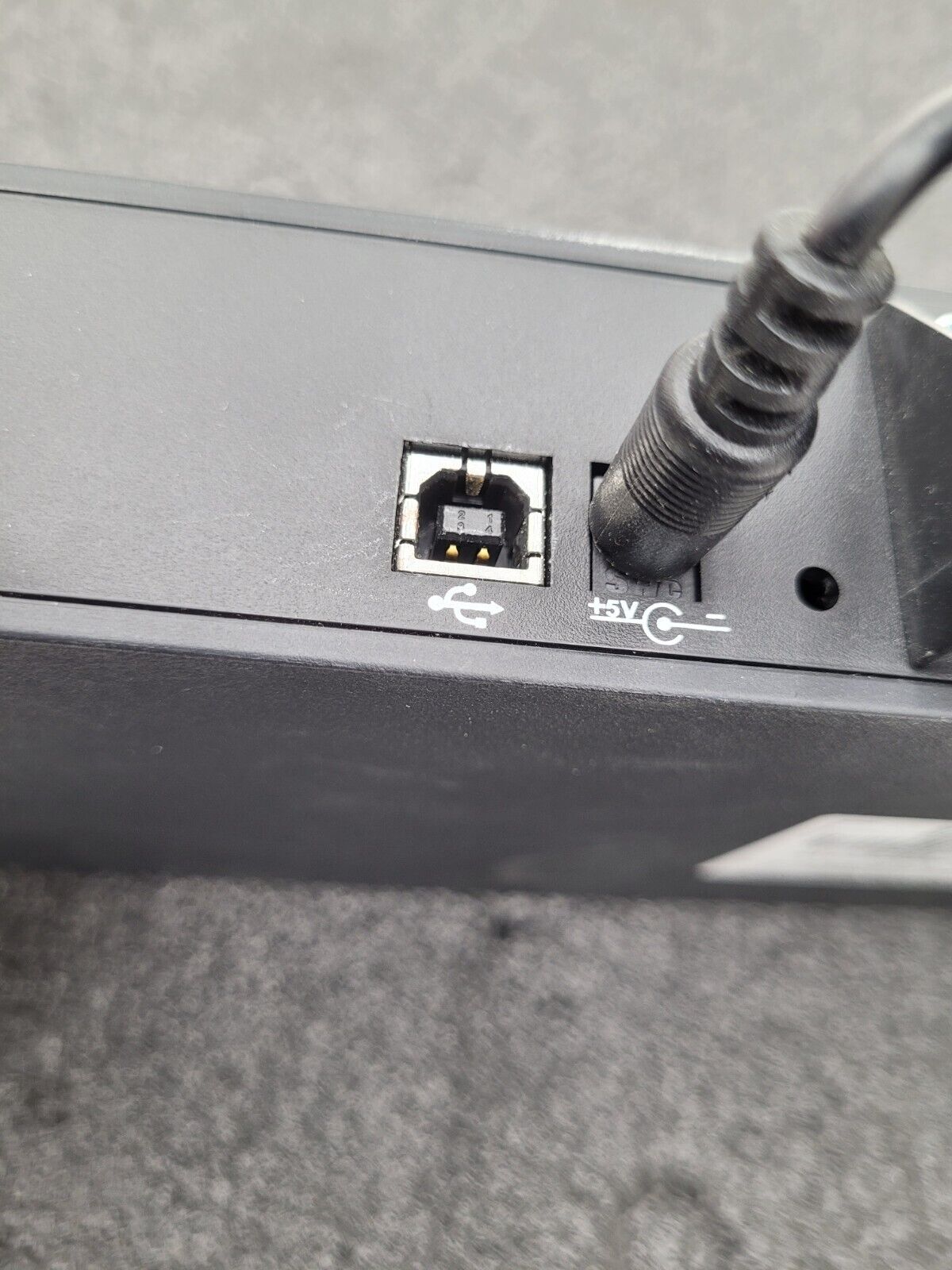 Inside Out EDGEPORT/416 DB-9 50000780-01 USB Multi-port Converter with USB Hub