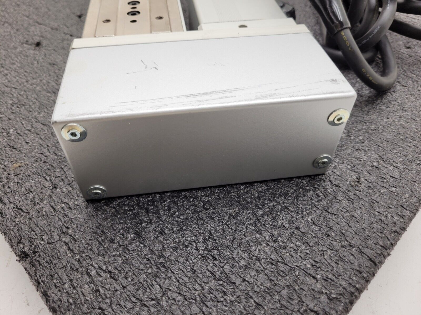 IAI Linear Actuator RC-SSR-M-400-S-B and Drive RCA-S-SSR 400mm Travel