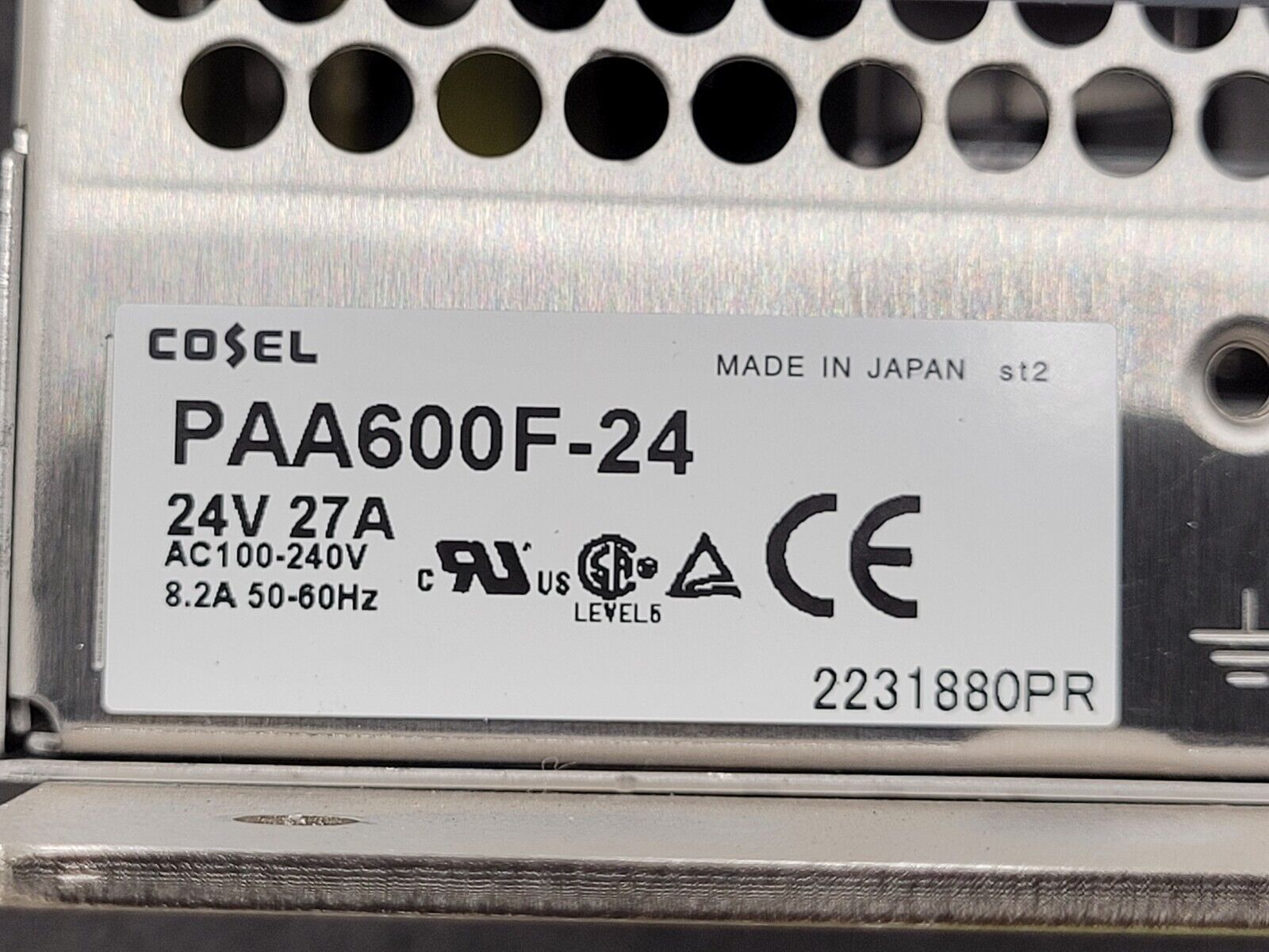 Cosel PAA600F-24 100-240VAC 8.2A Input 24VDC 27A 600W Output