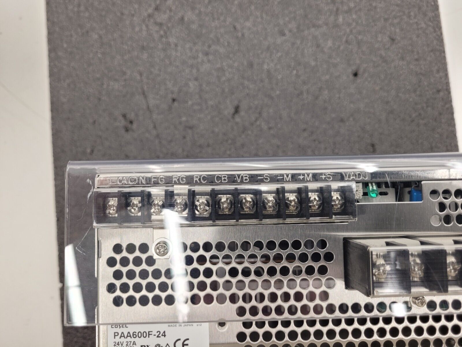 Cosel PAA600F-24 100-240VAC 8.2A Input 24VDC 27A 600W Output