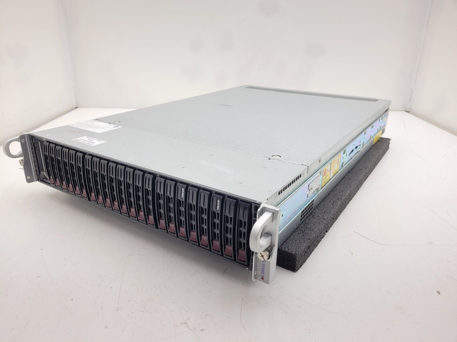 2U Server 24 Bay SFF X10DRU-i+ 4x NVMe 2x Intel E5-2630 V3 16 Core 128GB