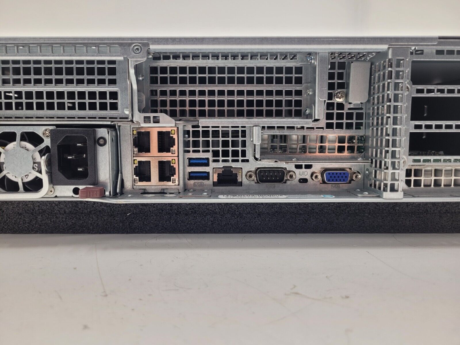 2U Server 24 Bay SFF X10DRU-i+ 4x NVMe 2x Intel E5-2630 V3 16 Core 128GB