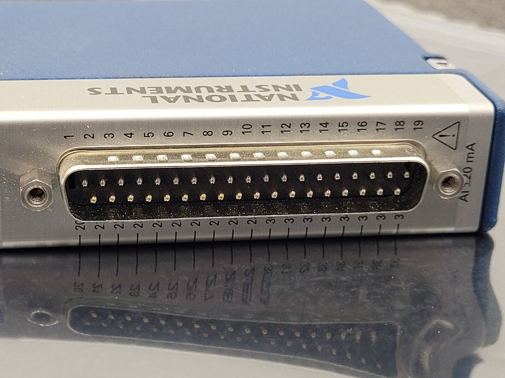 National Instrument NI-9208 16 Channel Analog input Module w/ Breakout Cable