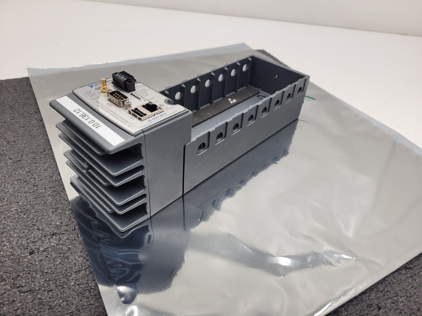 National Instruments NI cRIO-9014 CompactRIO Controller w/ 8 Slot cRIO-9104