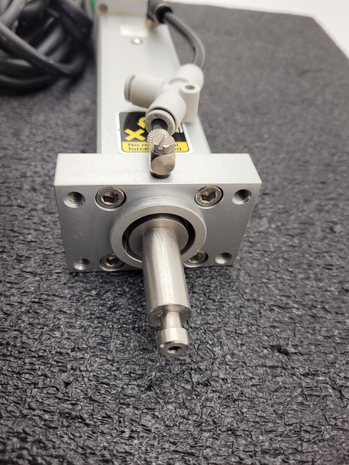 IAI Robo Cylinder RC-RSW-H-100-S-SP Linear Actuator 100mm Stroke 24V RCA-S-RSW B