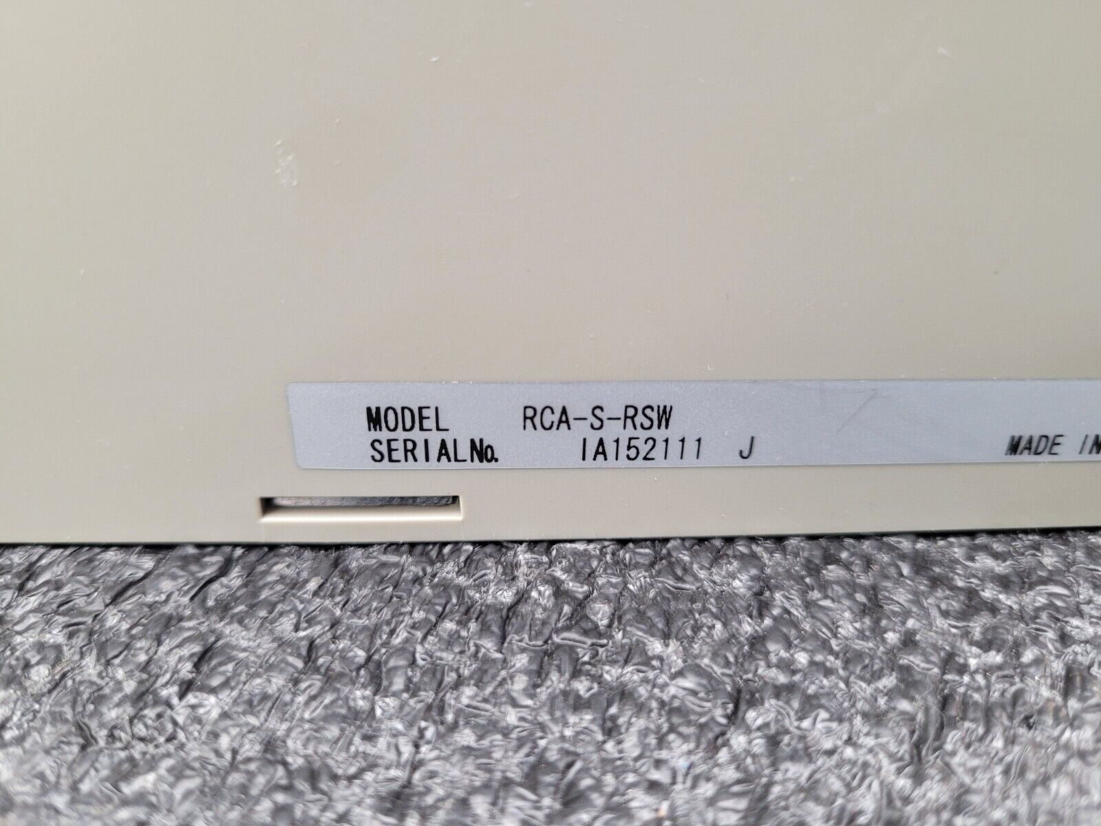 IAI Robo Cylinder RC-RSW-H-100-S-SP Linear Actuator 100mm Stroke 24V RCA-S-RSW B