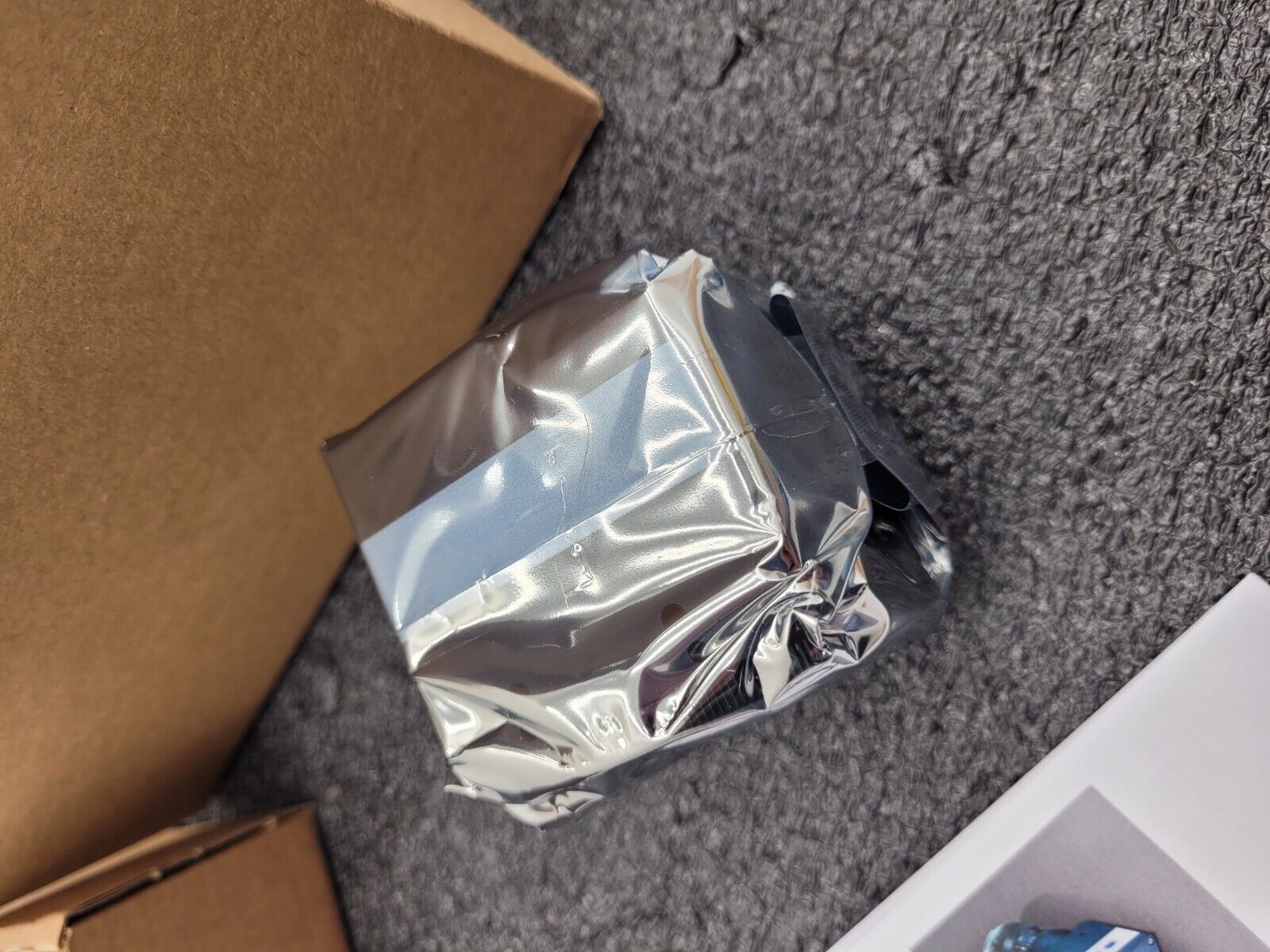 Baumer LXG-120M Industrial Inspection Camera Dual GigE 12MP Mono 4096x3072