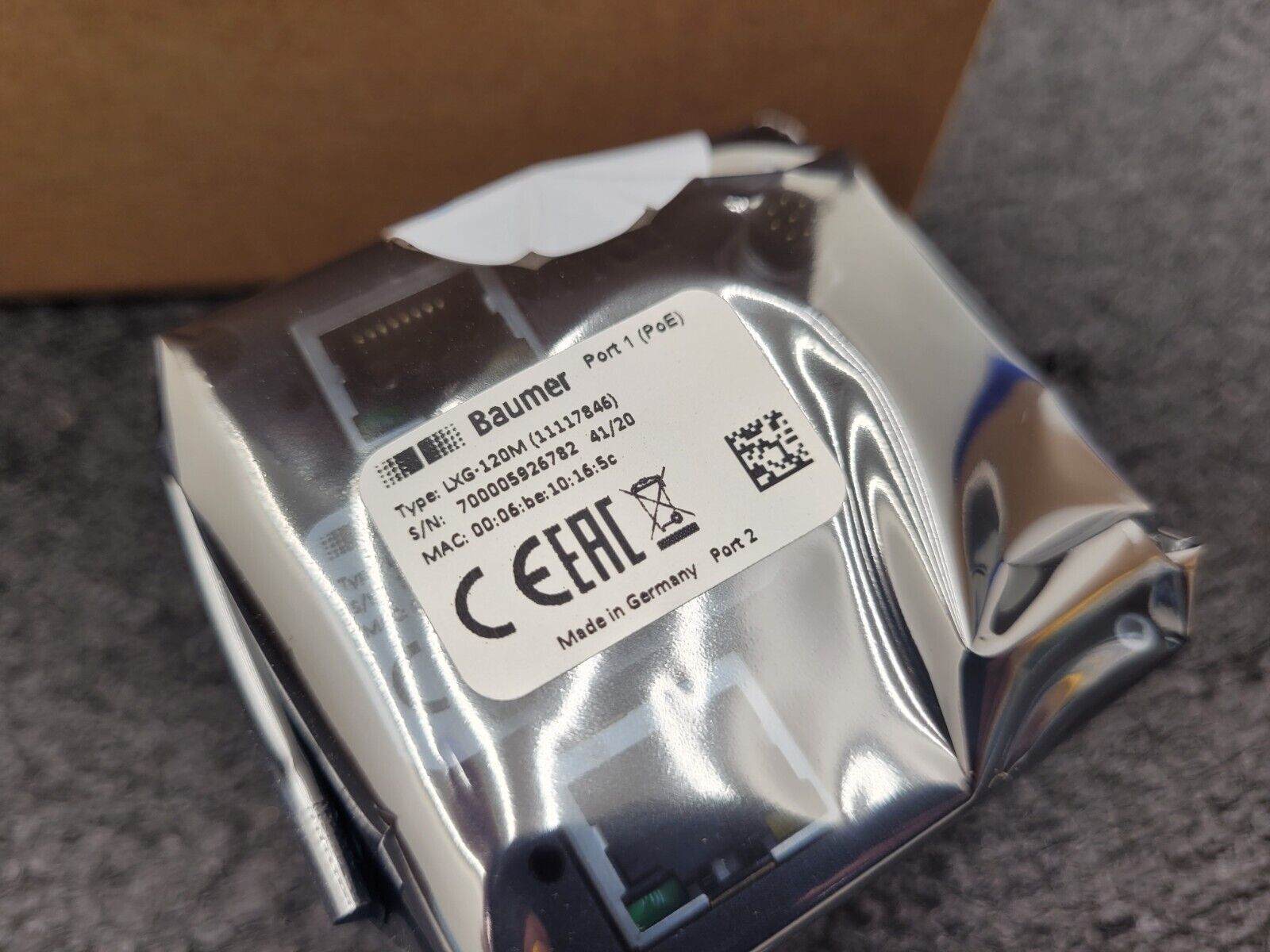 Baumer LXG-120M Industrial Inspection Camera Dual GigE 12MP Mono 4096x3072