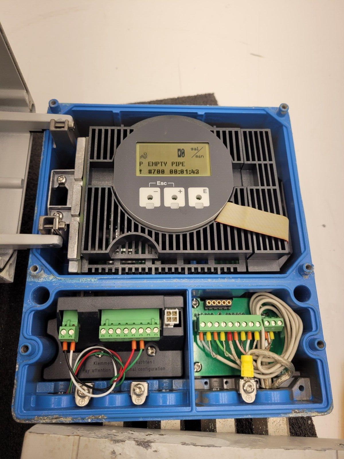 Endress+Hauser PROMASS S Mass Flowmeter 83S25-1MX1/0 Flow Controller +XMTR A