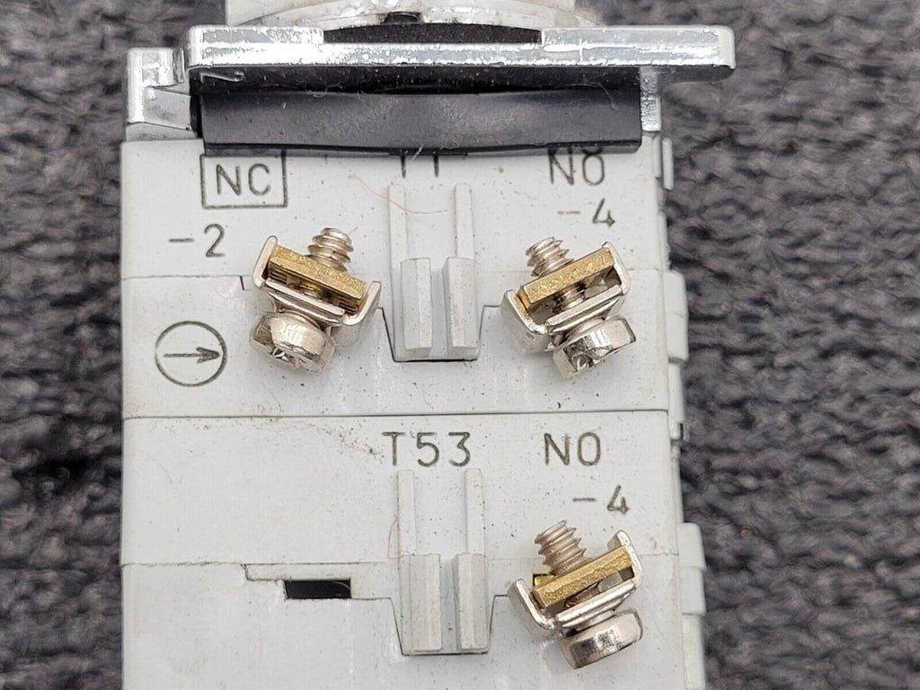 Lot of 19x Eaton Industrial On/Off Switch Lot EMO, Multipole 10250T Panel Mount