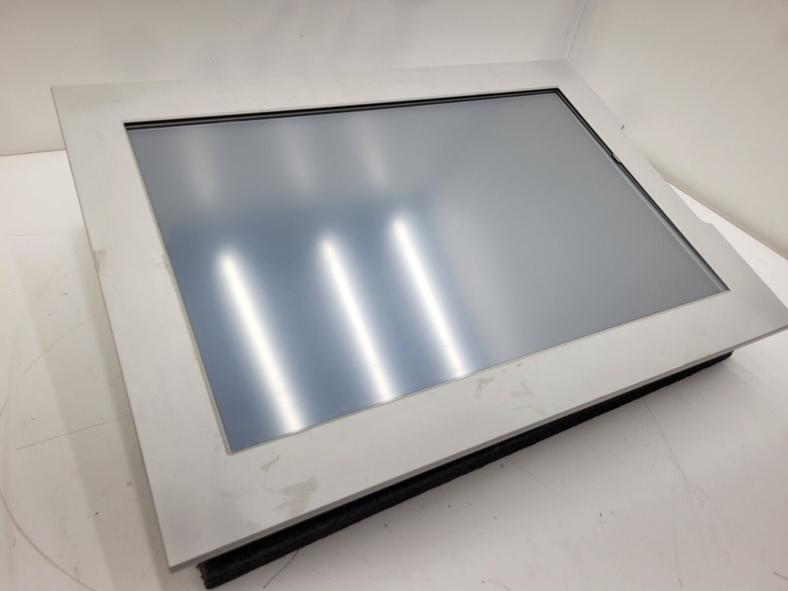 Industrial Machine Control Operator Interface HMI Panel Monitor 24" Touchscreen