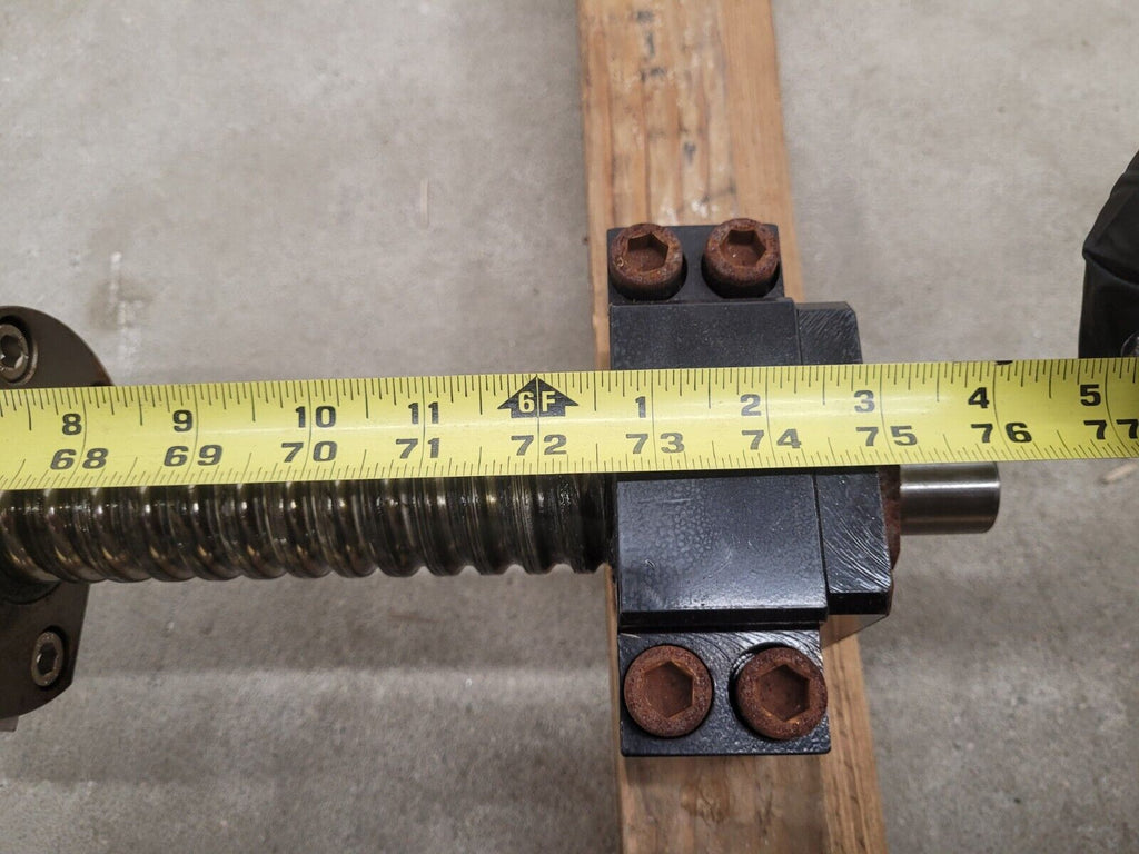 Hiwin S097157-1 001 40mm D 12mm Lead 1700mm Travel Recirculating Ball Screw