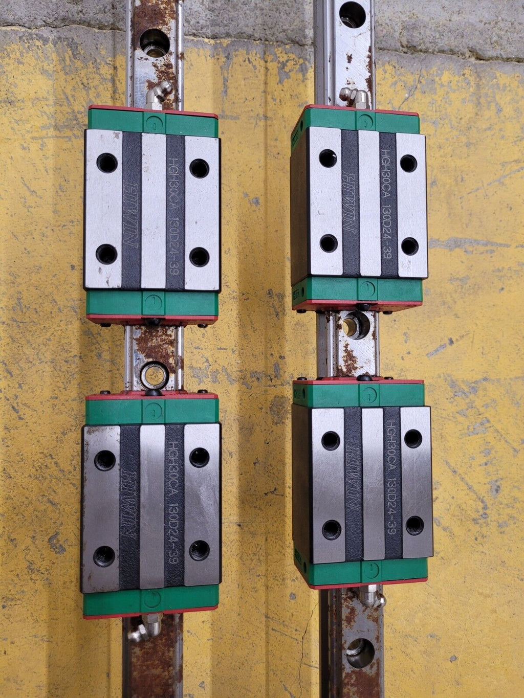 Pair of 2x Hiwin HGR30C Linear Guide Rail HGH30 79" 2000mm 4x HGH30CA Blocks