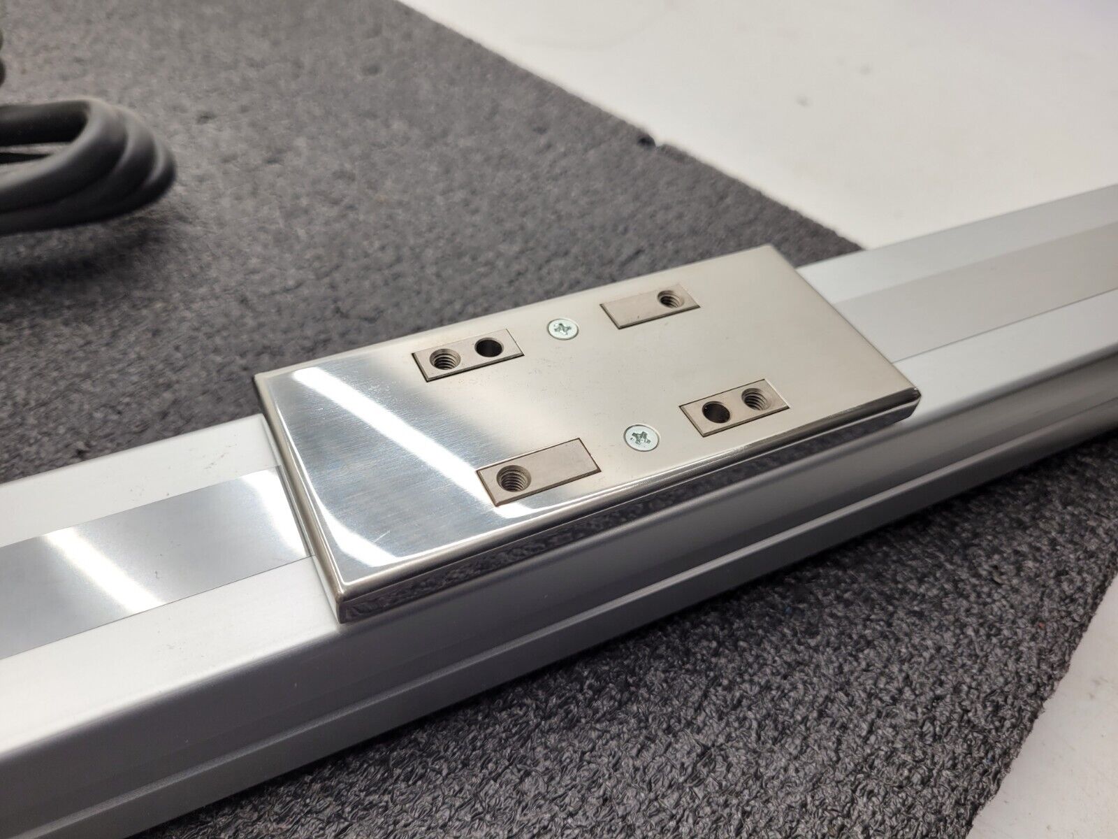 IAI Linear Actuator RC-S6-H-600-G1-M1-M-SP and Drive RCA-S-SSR 600mm Travel