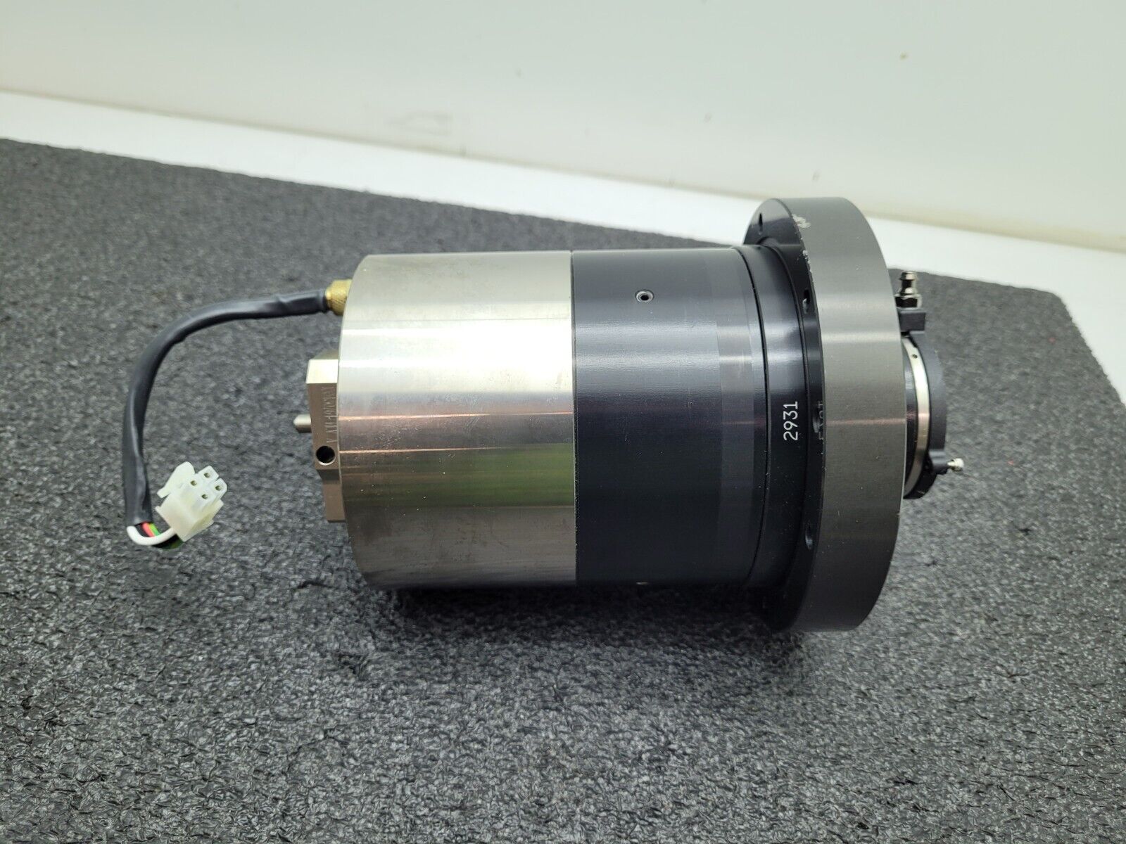 Professional Instruments 6565 Air Bearing Spindle Tested Spins Smoothly B