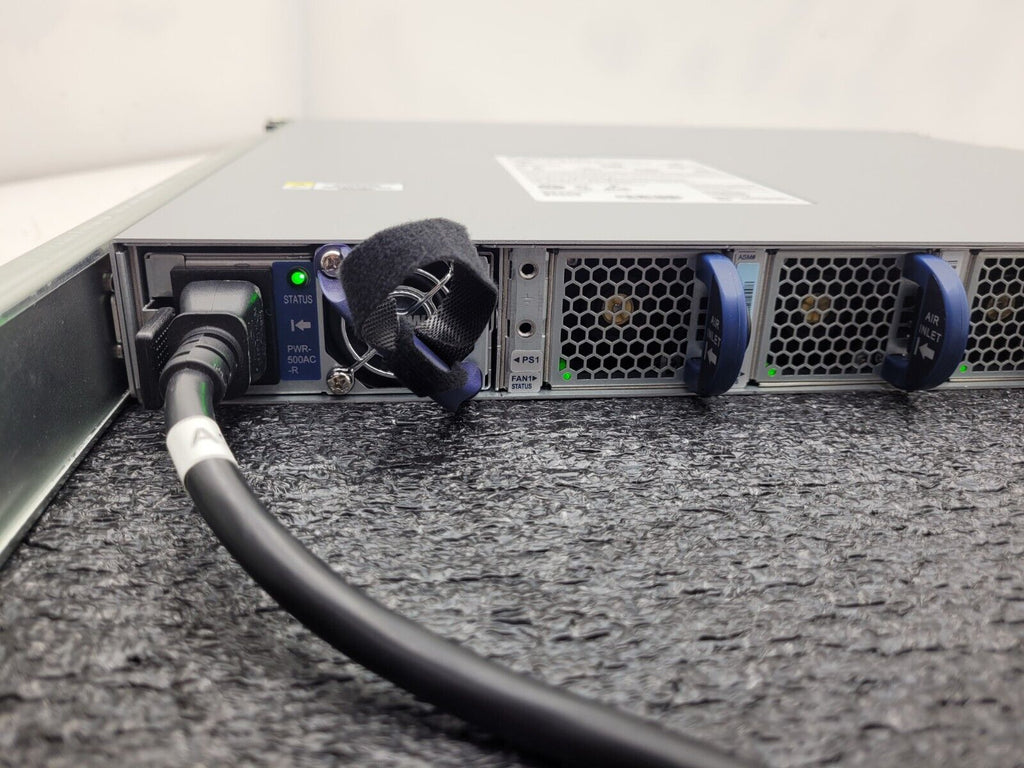 ARISTA DCS-7060CX2-32S 7060X2 32x100GbE QSFP & 2xSFP+ switch R-to-F Airflow