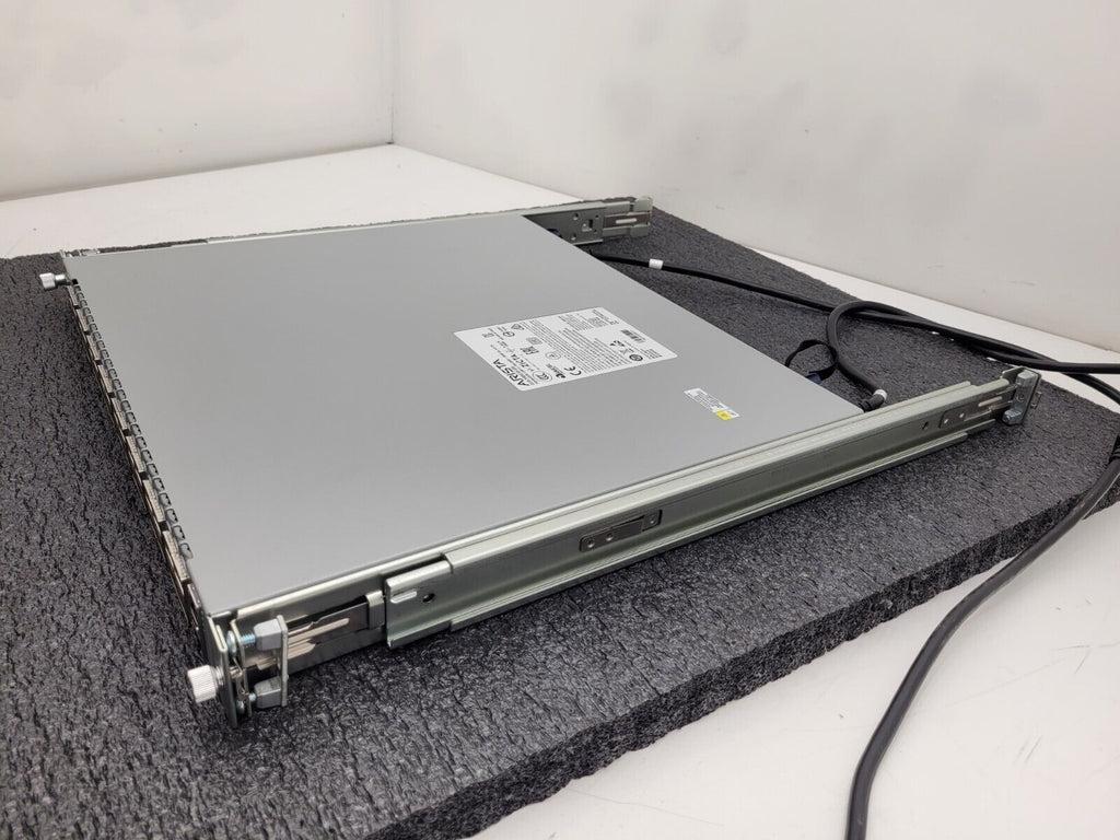 ARISTA DCS-7060CX2-32S 7060X2 32x100GbE QSFP & 2xSFP+ switch R-to-F Airflow