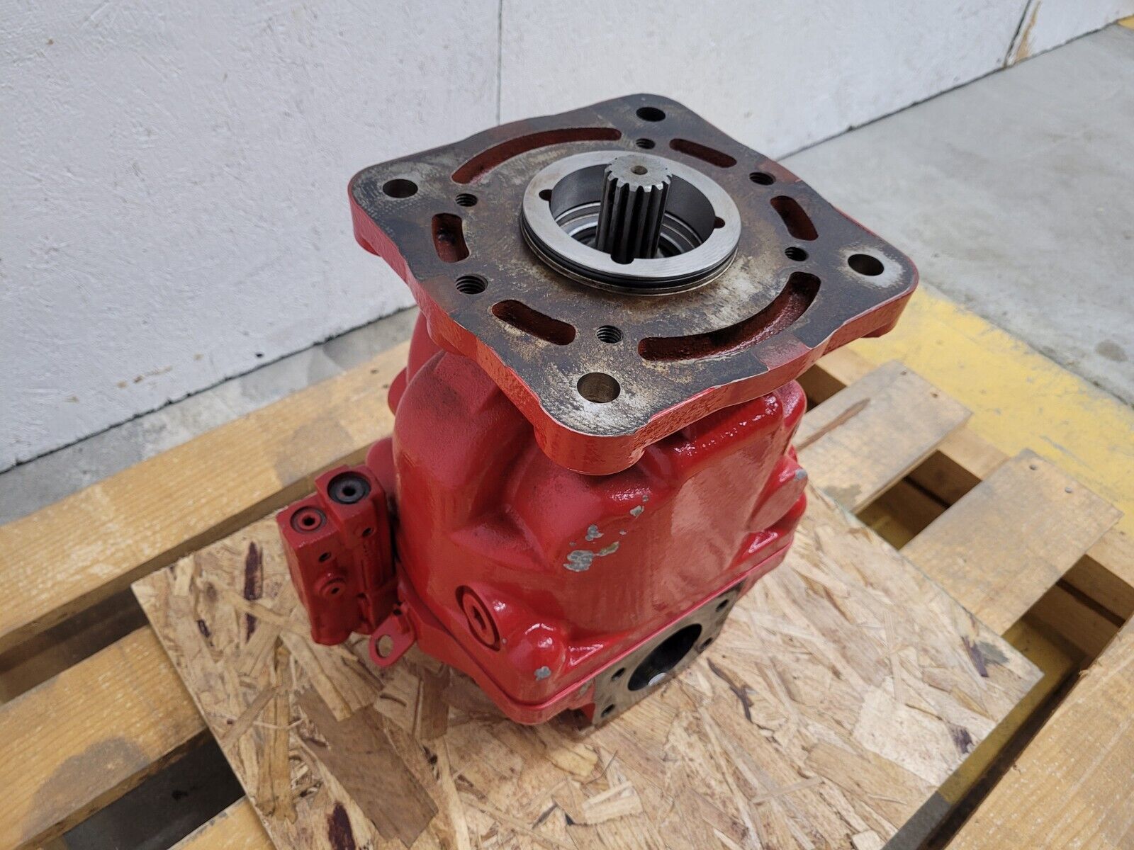 Norcan Sauer Danfoss Hydraulic Pump ERL100BLS2520NNN3 Working Pull No Dataplate