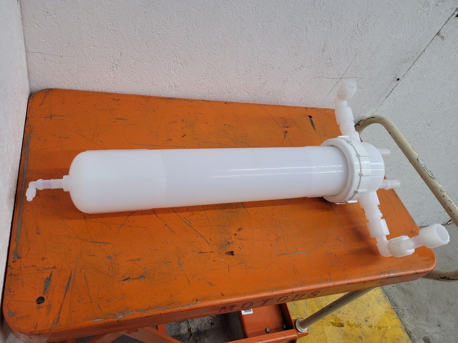 Millipore 37986 High Purity Filter Housing with Drain 24" Height