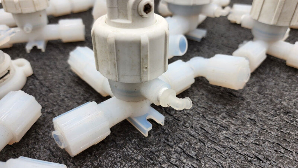 Lot of 12x Furon Pneumatic High Purity Valve, Manual Valve 2 Way 3 Way On/Off