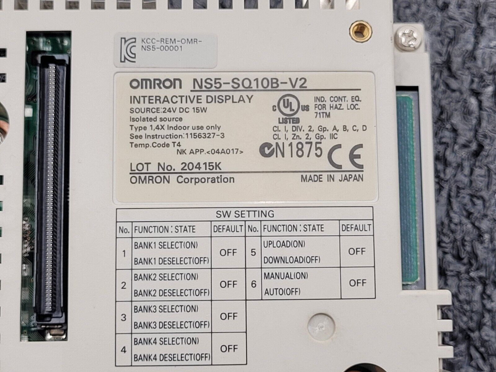 OMRON NS5-SQ10B-V2 Operator Interface Panel HMI Touch Screen 24VDC Working Pull
