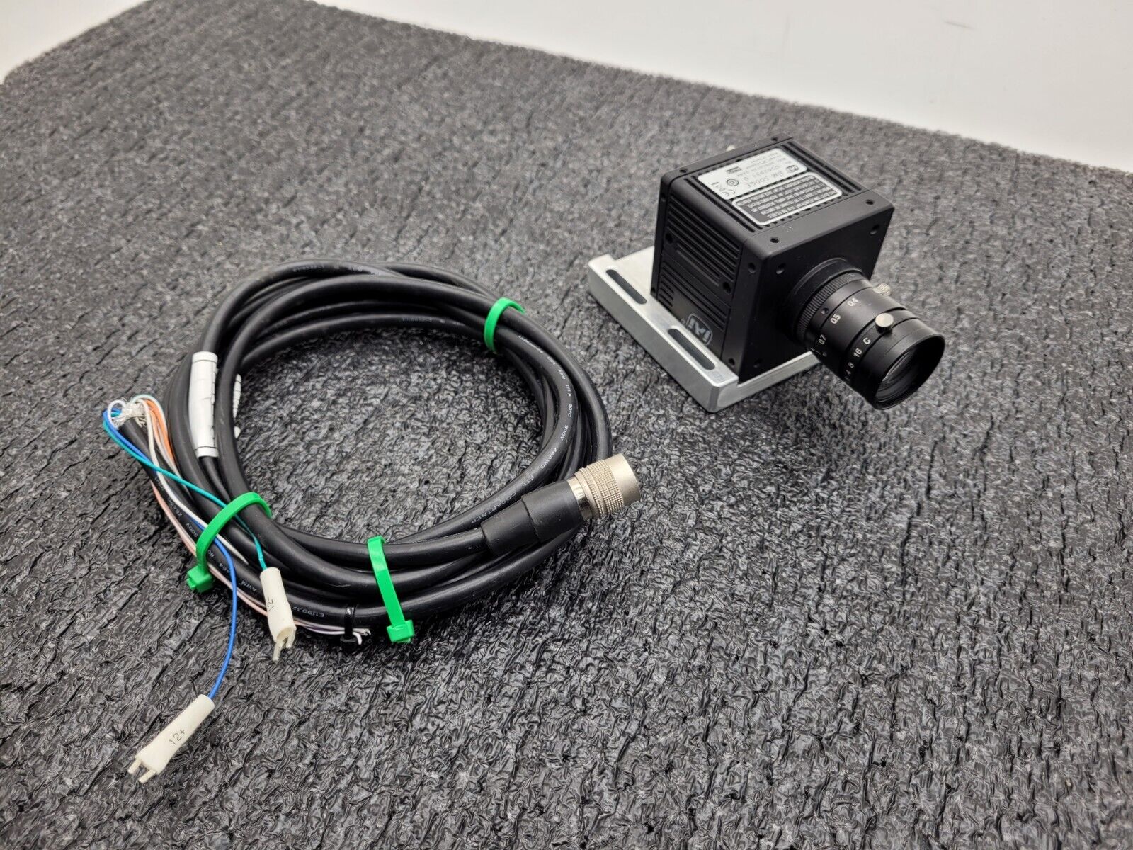 JAI BM-500GE Industrial GigE Camera 5 MP 15 fps 2456 x 2058 px Mono Global