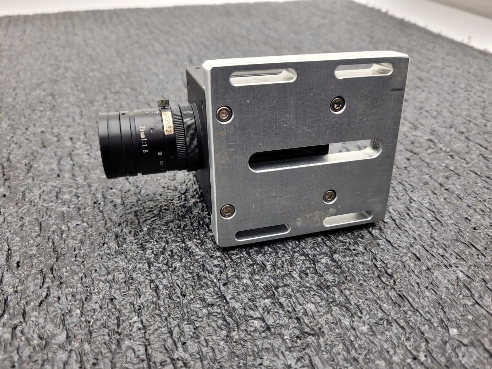 JAI BM-500GE Industrial GigE Camera 5 MP 15 fps 2456 x 2058 px Mono Global