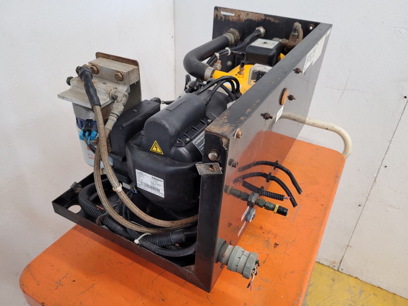 Webasto Arctic Fox DBW2010.80 Diesel Heater 13.2kW 12 Volt 60W With Cover B3