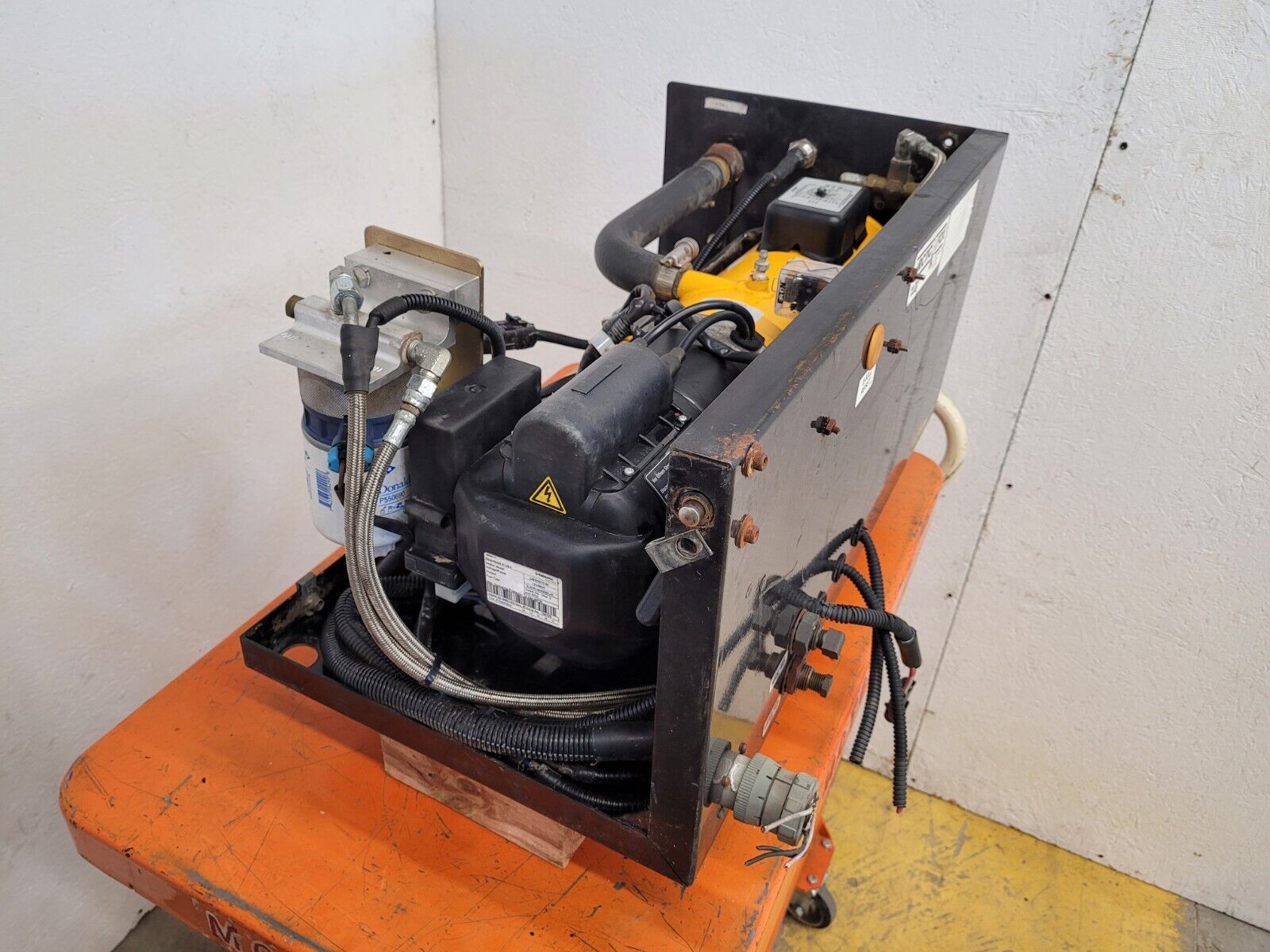 Webasto Arctic Fox DBW2010.80 Diesel Heater 13.2kW 12 Volt 60W With Cover B4