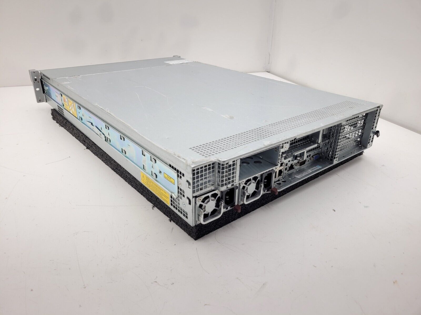 Supermicro 24 Bay SFF X10DRU-i+ 24x NVMe 2x Intel E5-2650 V4 192GB 2400Mhz Ram