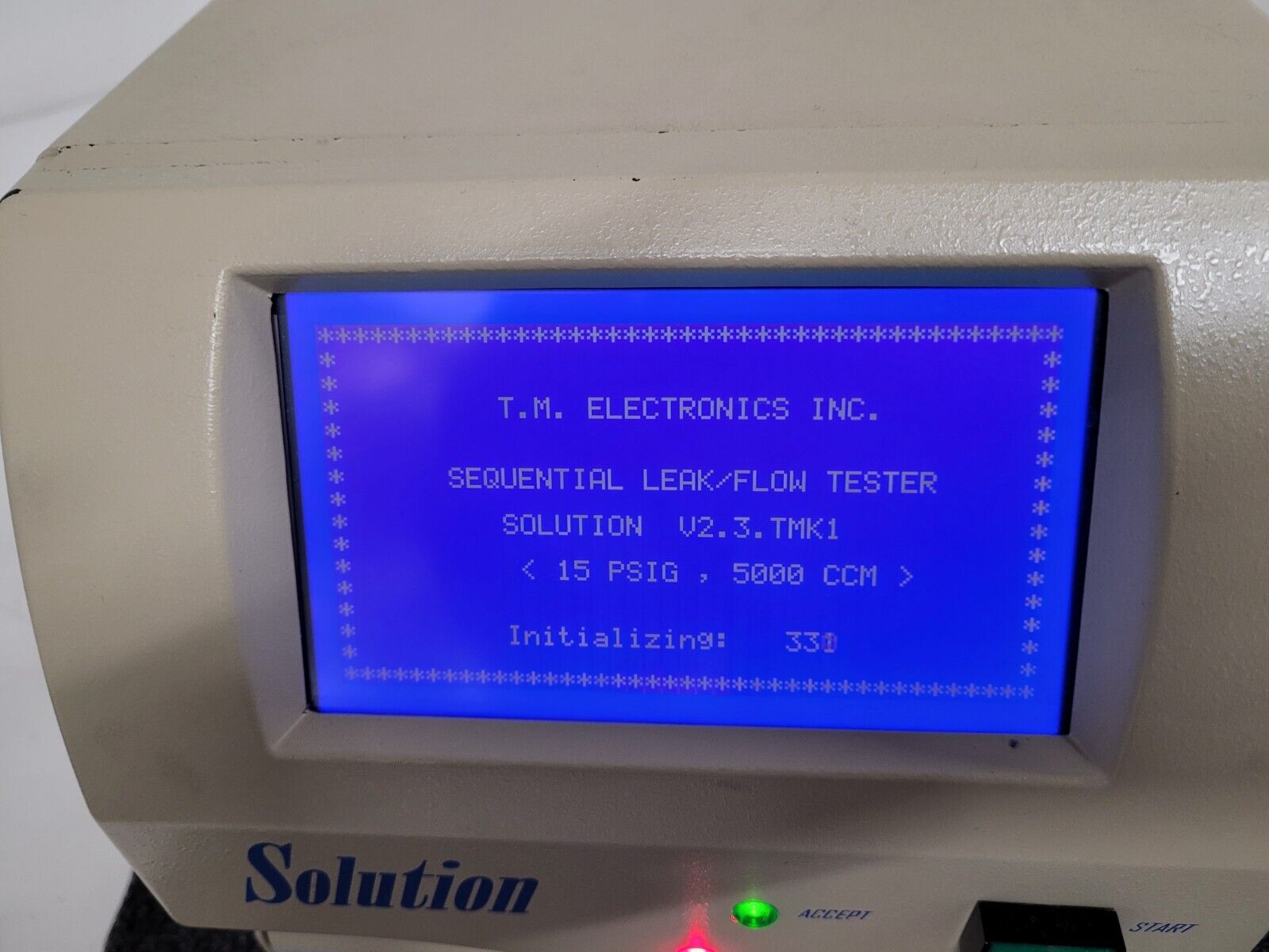 TM Electronics Solution 4S-L2-F2-015 Solution Leak & Flow Tester 4 Port 15PSI