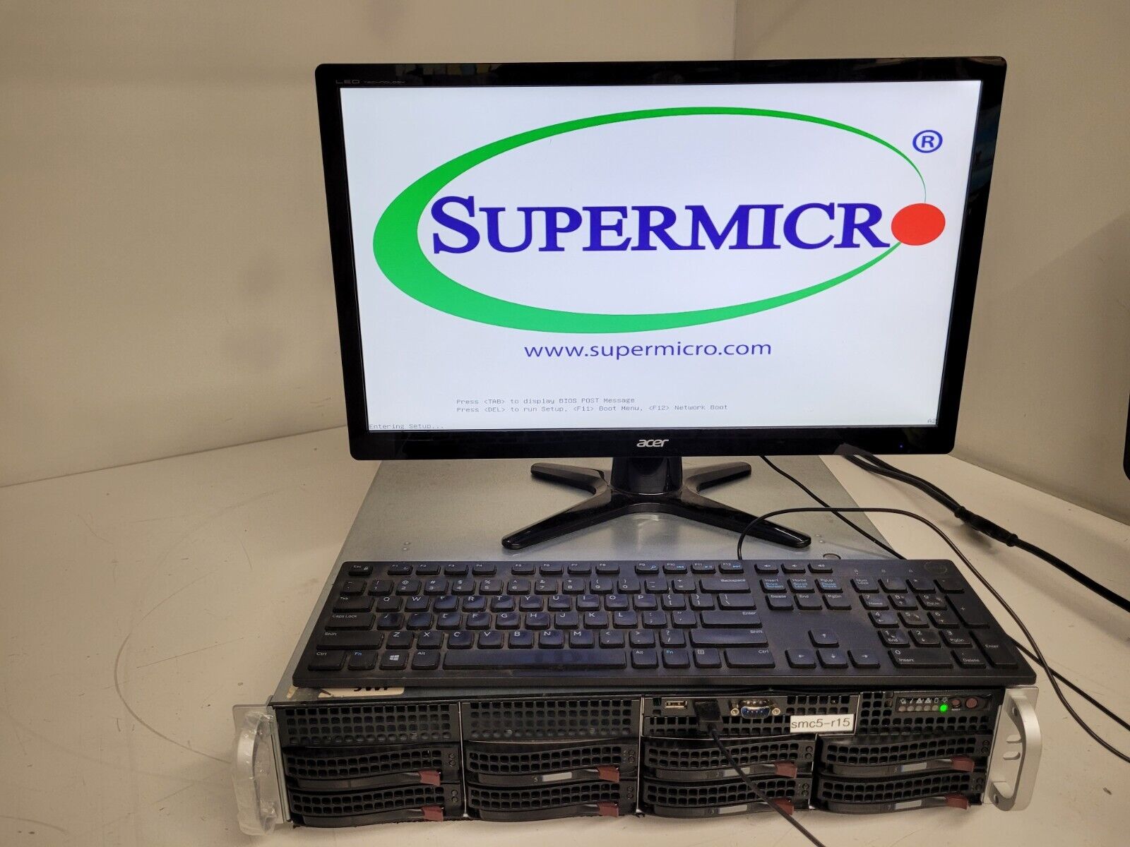 Supermicro 8 Bay LFF X11DPi-N 2x Intel Xeon Silver 4108 1.8GHz 16GB 2400Mhz Ram