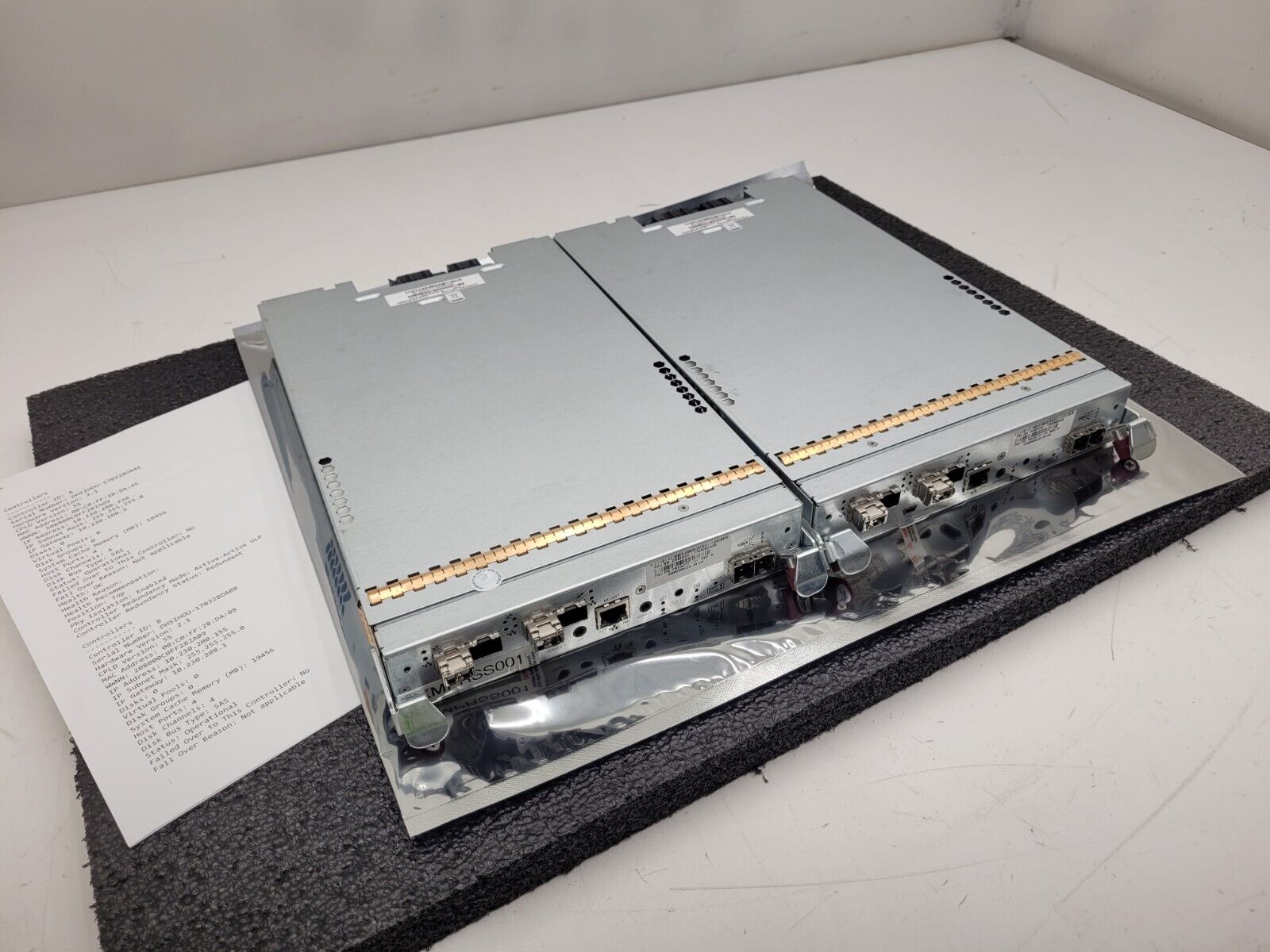 LOT OF 2  Quantum QXS iSCSI and FC Controller 3-07365-01 81-00000078-00-10
