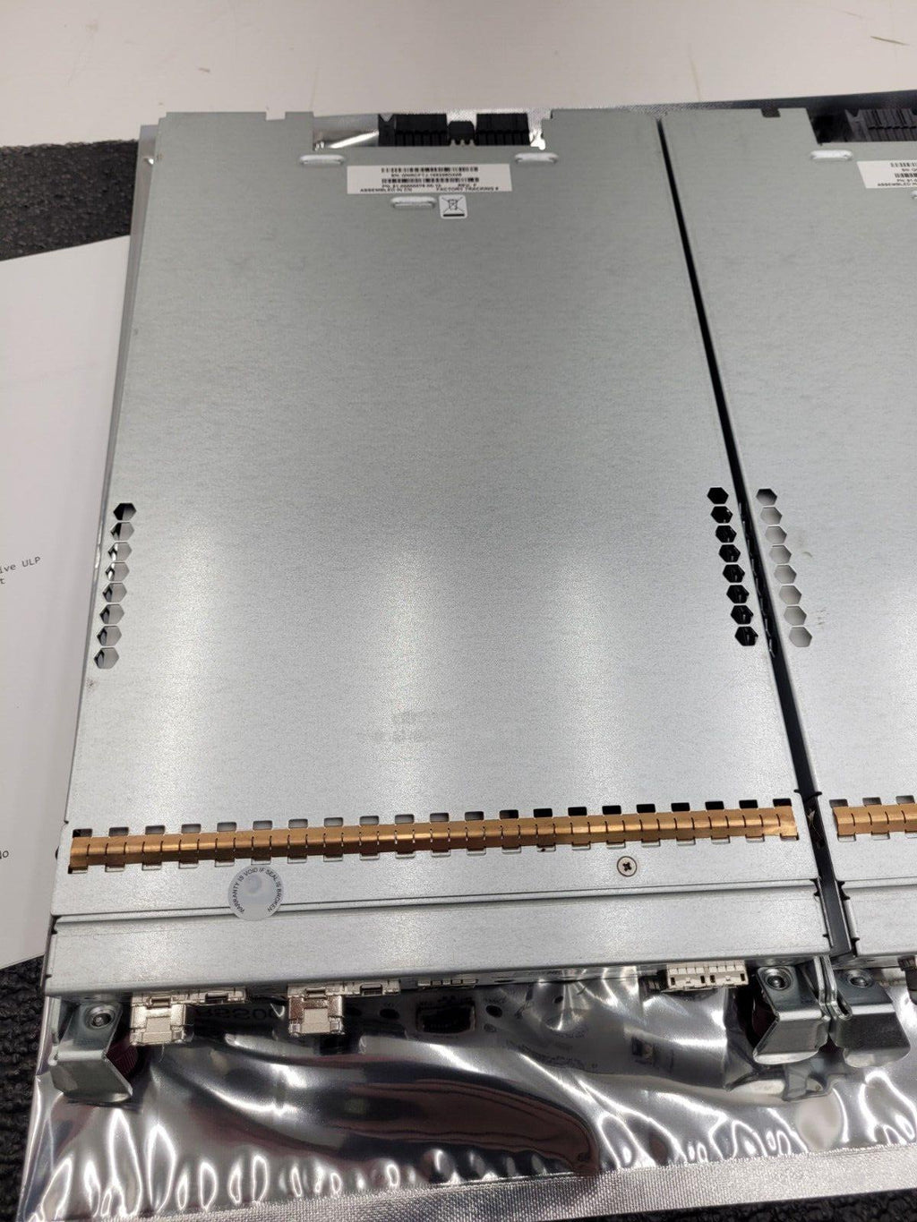 LOT OF 2  Quantum QXS iSCSI and FC Controller 3-07365-01 81-00000078-00-10