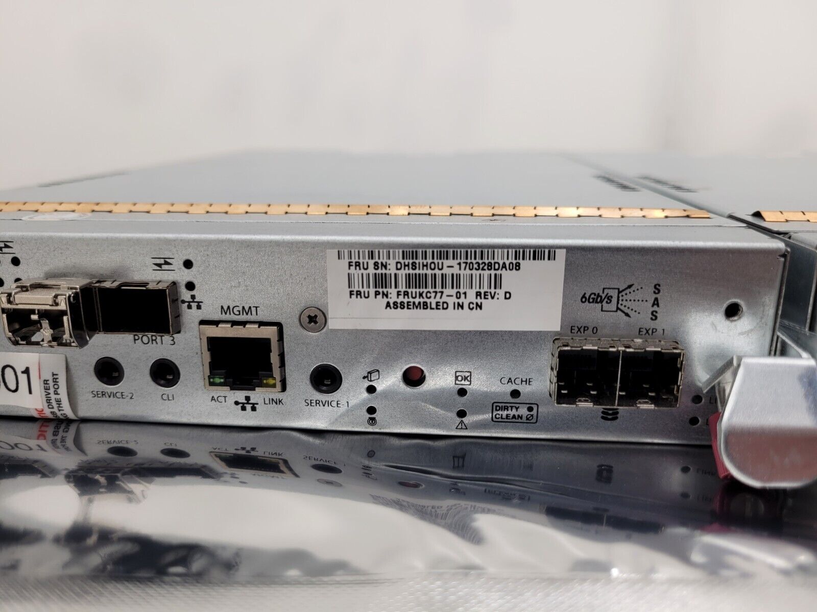 LOT OF 2  Quantum QXS iSCSI and FC Controller 3-07365-01 81-00000078-00-10