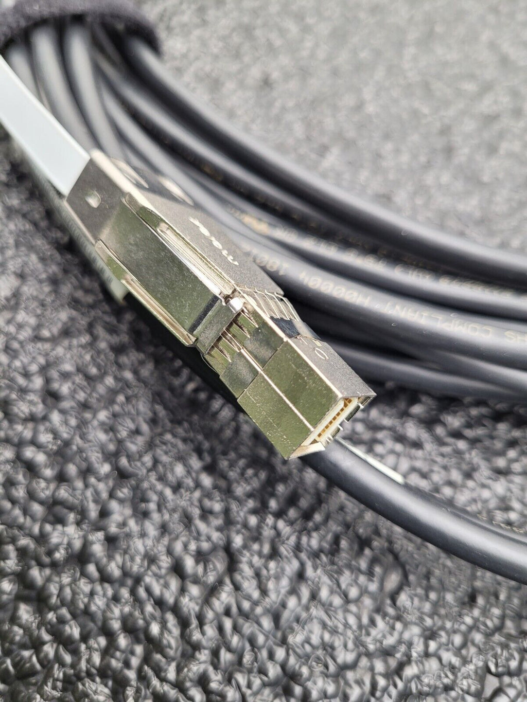 Lot Of 6 EMC 038-003-813 Mini-SAS HD 4X - Mini-SAS 4X External 5M Cable