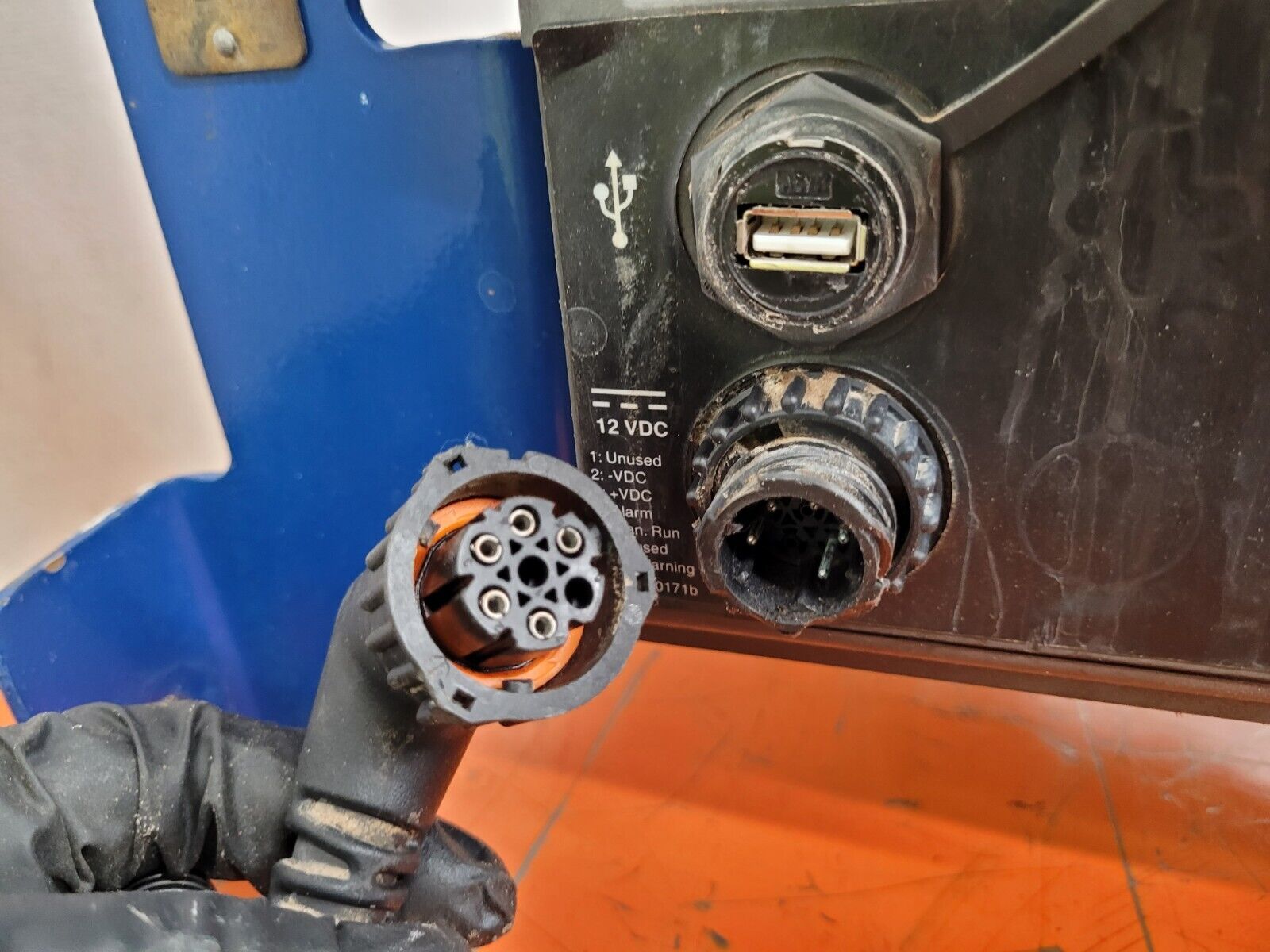 GRACO G3 Lubrication Pump 96G231 G3-A-12MX-120L08 12VDC 5100 PSI Working Pull B